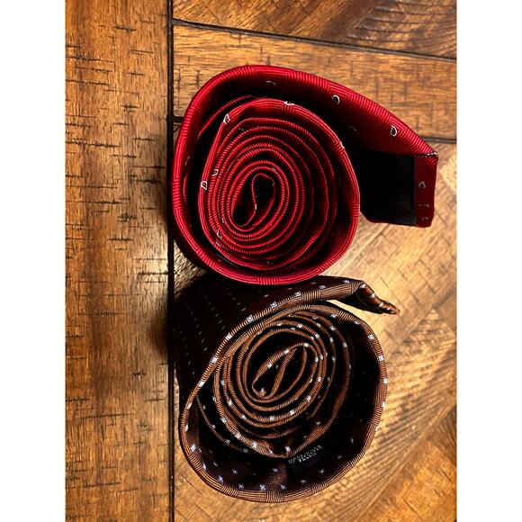 Brooks Brothers Tie Lot of 2, Brown and Red, Dots Paisley Patterns, Silk, 346 - Picture 3 of 4